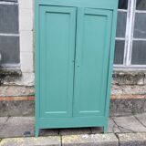 Parisian wardrobe patina green "favourites"
