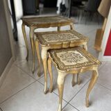 Florentine nesting tables