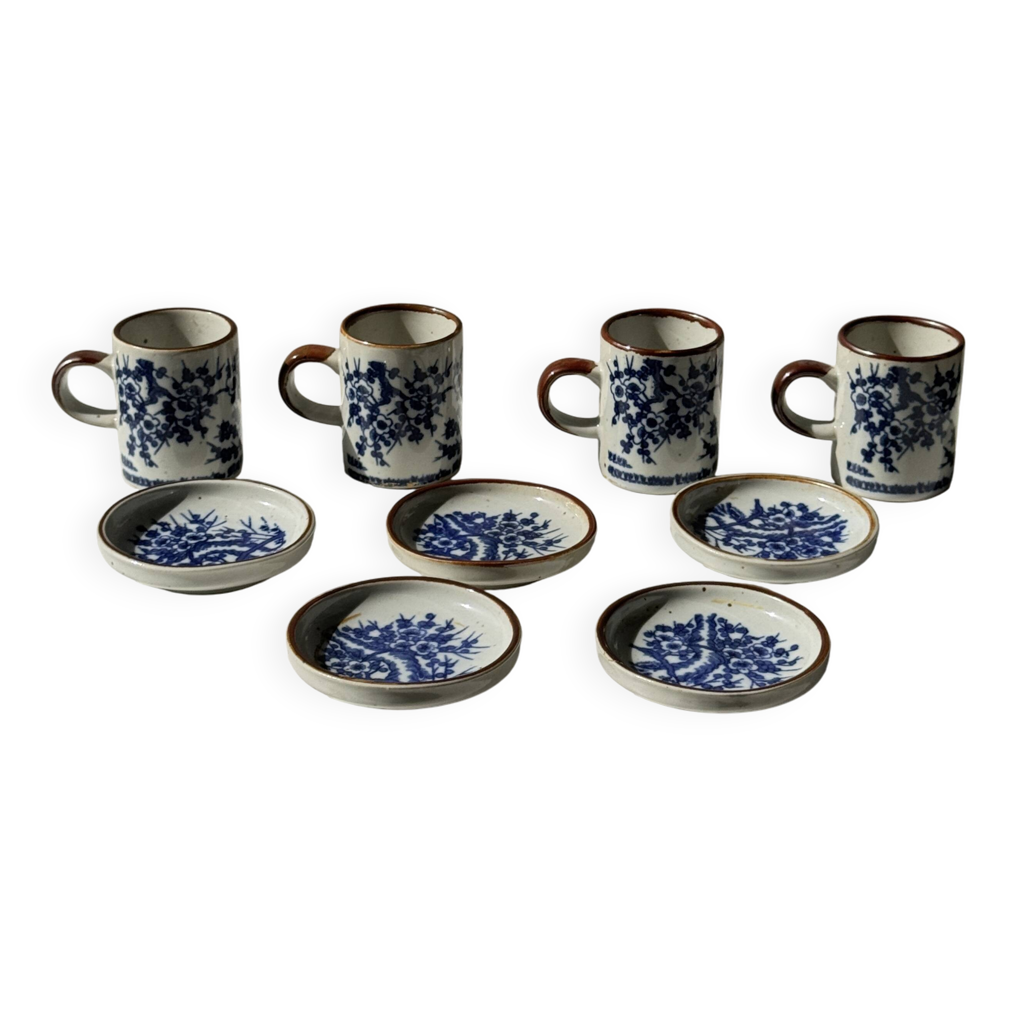 Set of 4 small cups and saucers with Asian blue landscape decor