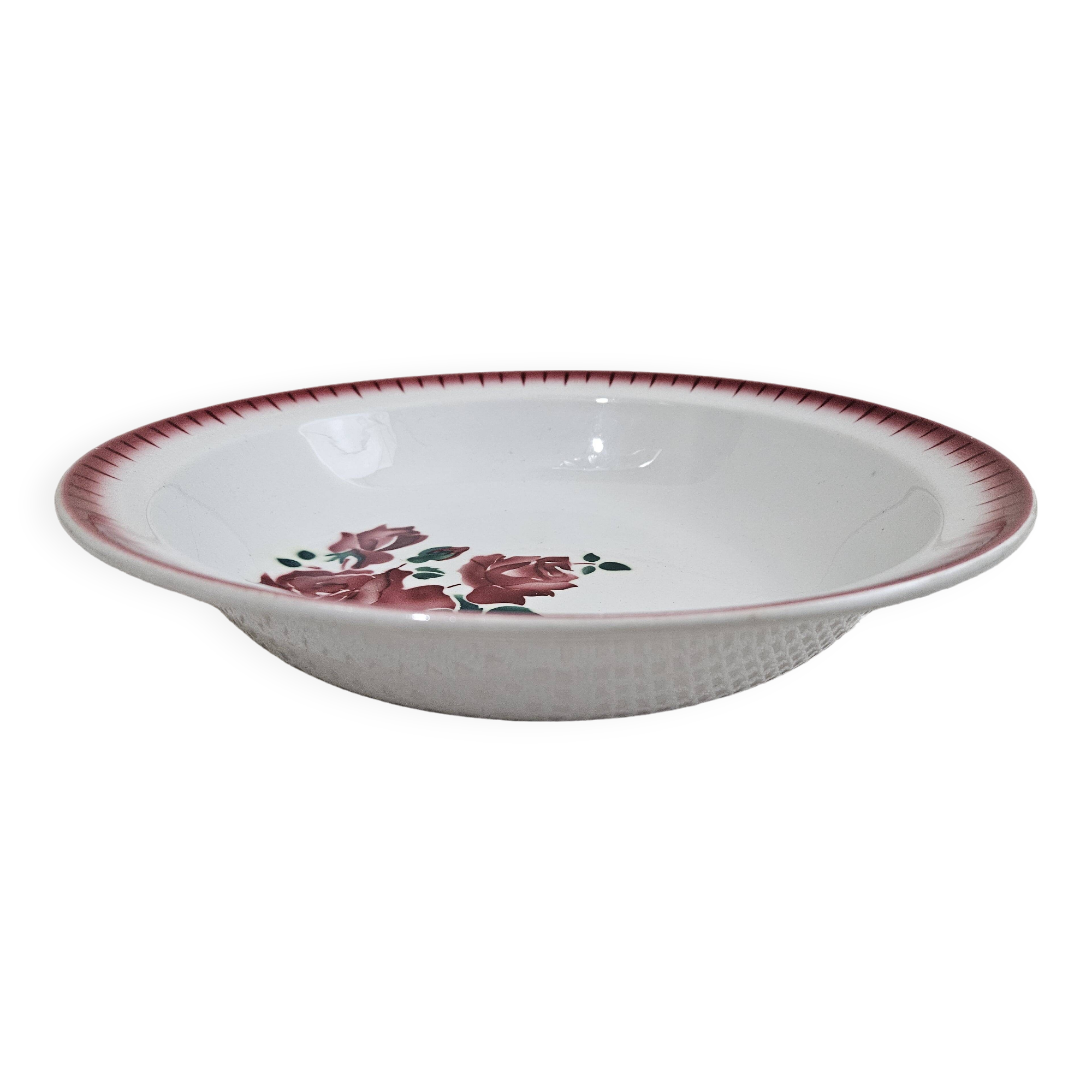 Plat creux en faïence de Badonviller