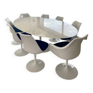 Table ovale Knoll Saarinen - marbre carrare