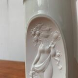 White porcelain vase from mid-century by Bjørn Wiinblad for Rosenthal.