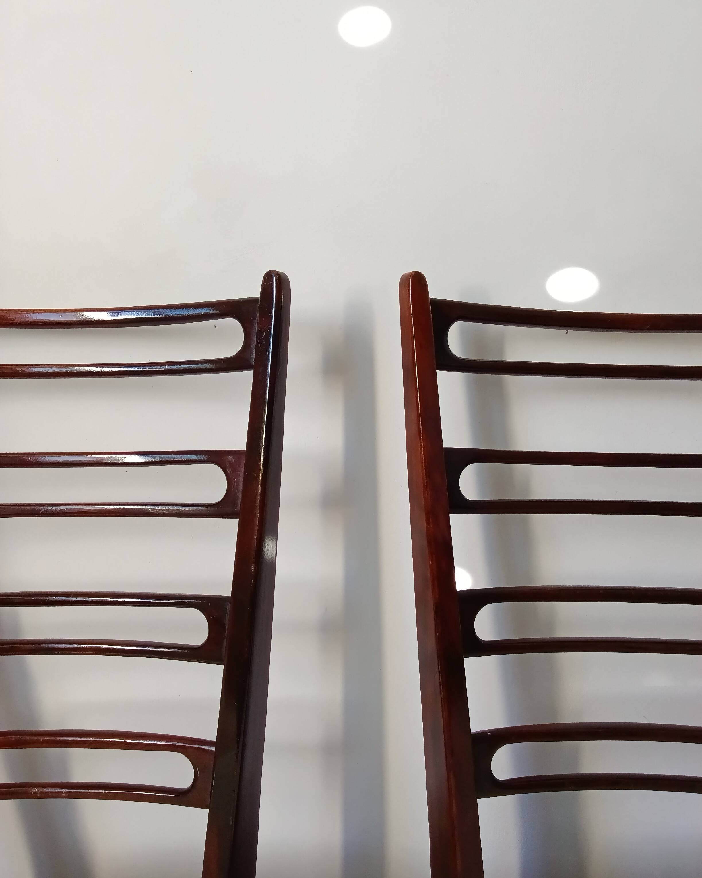 Set of 4 vintage chairs