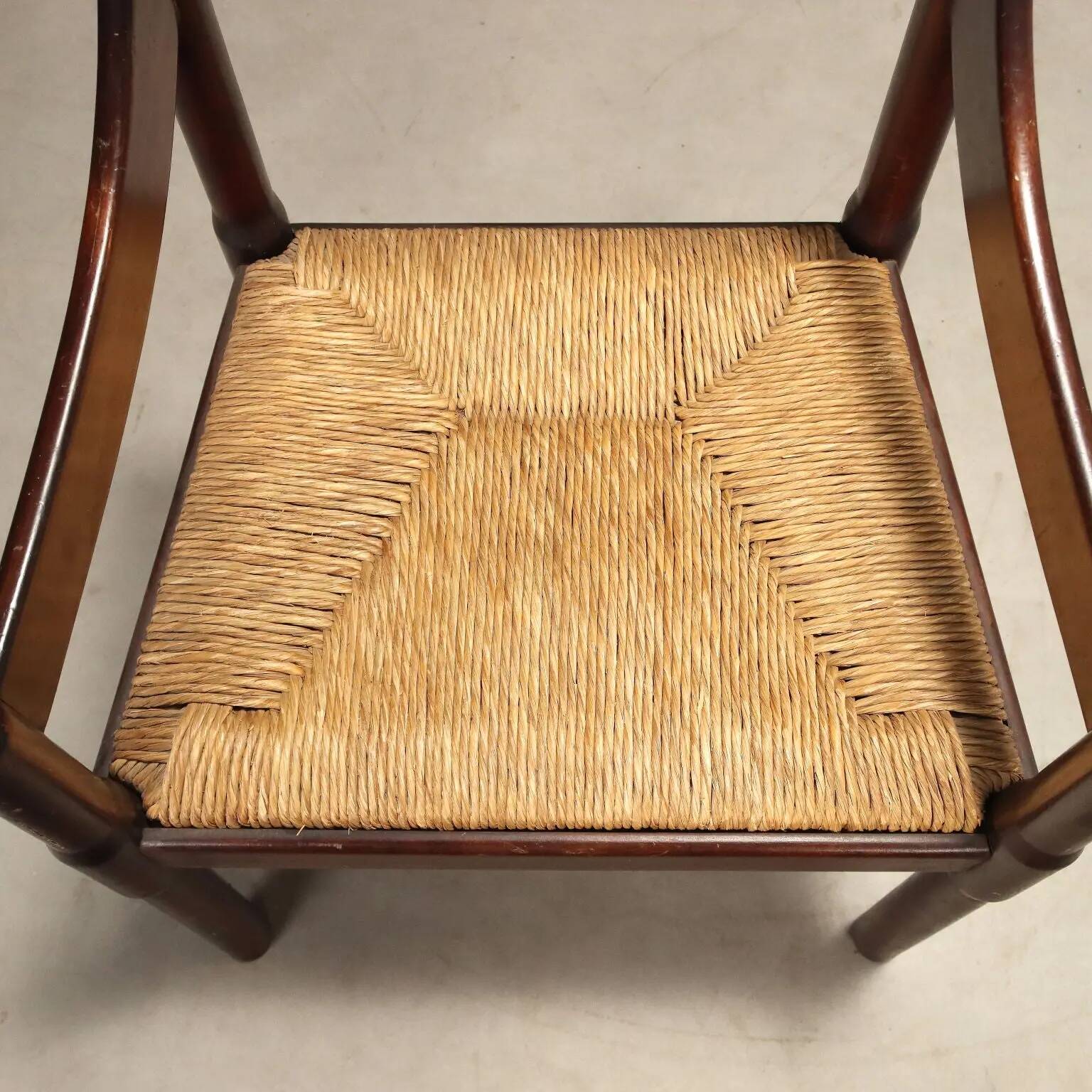 Carimate chair Cassina vintage design V. Magistretti 1960s