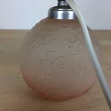Lampe boule verre rose motif fleurs