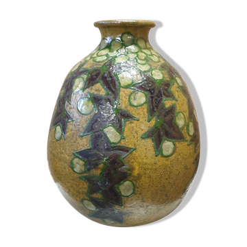 Vase raisin