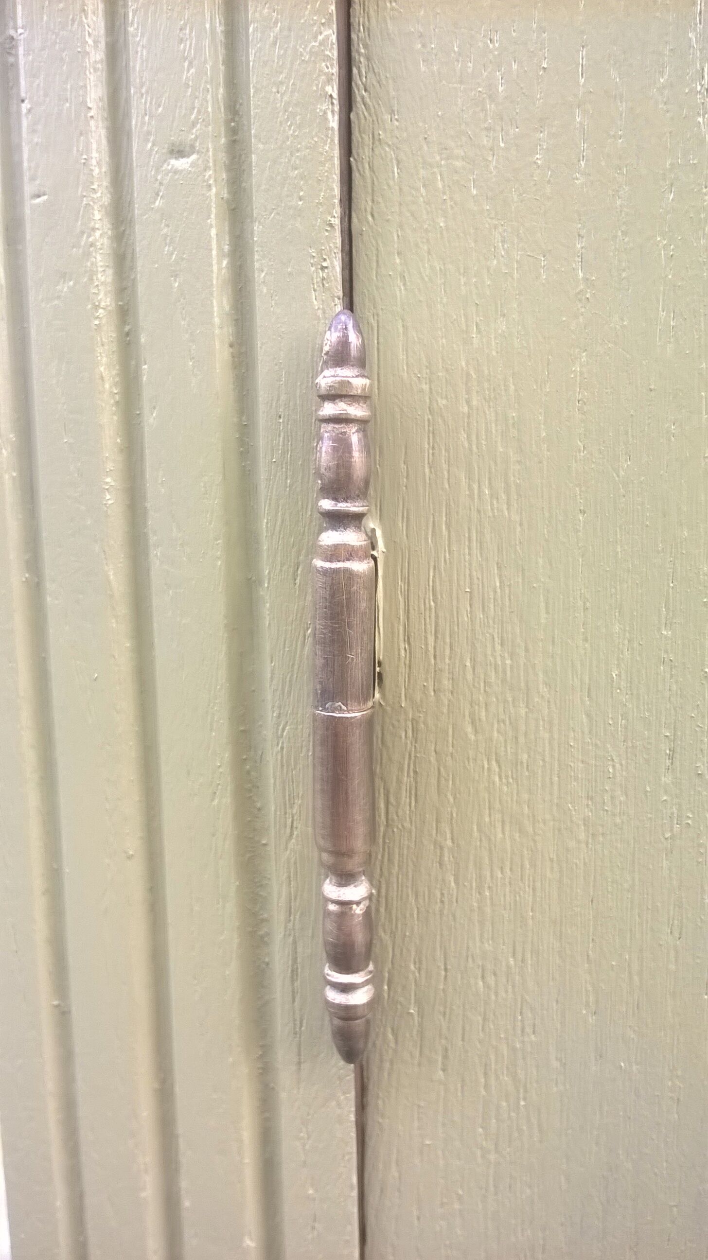 Parisian showcase cabinet 1930