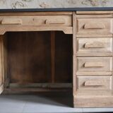Desk and chair assembly