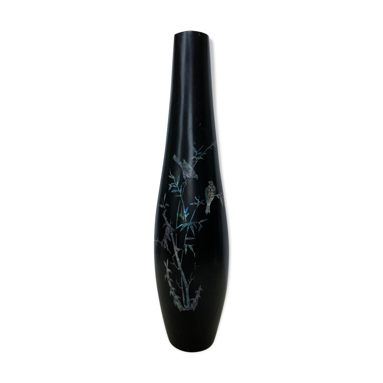 Black laqué wooden vase