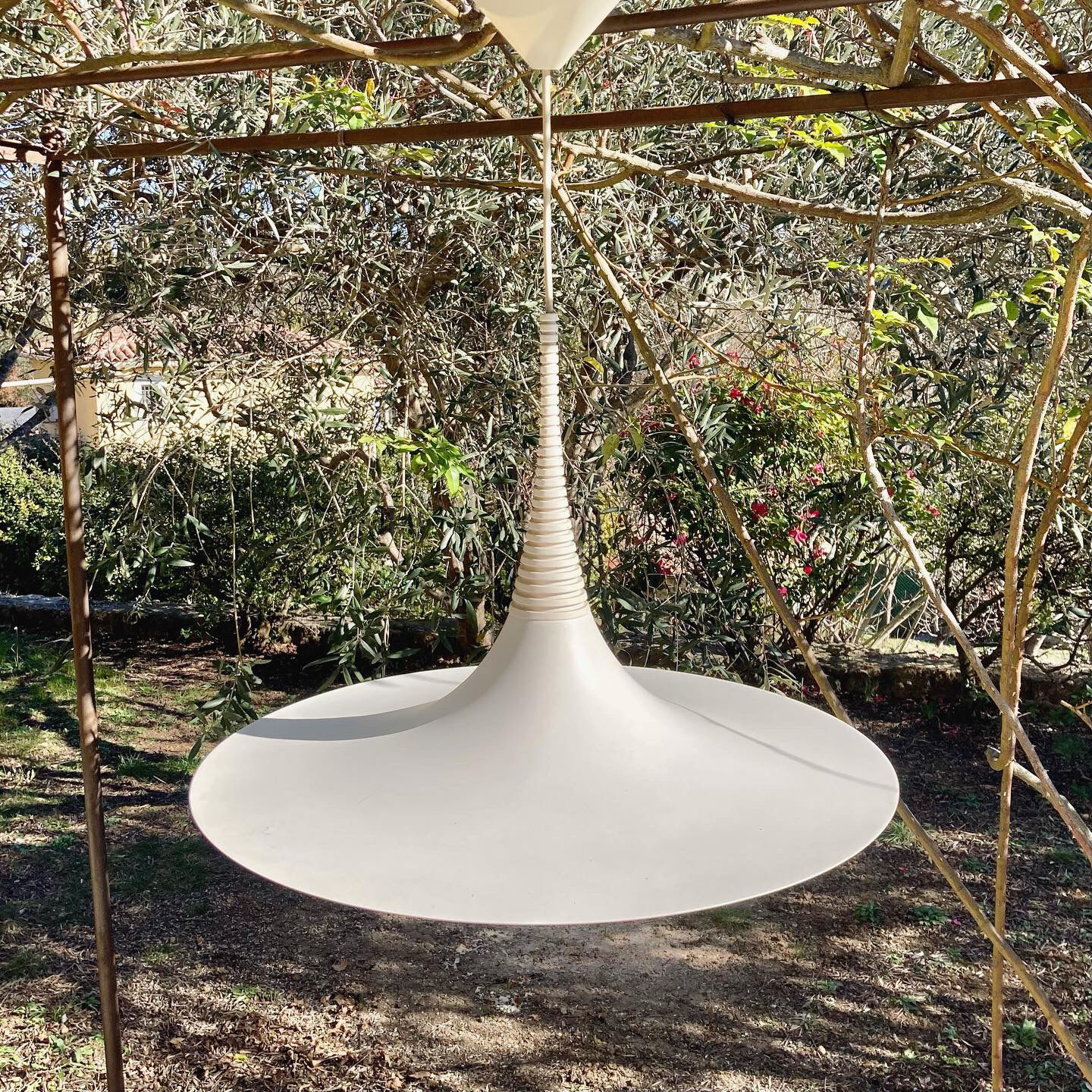 Suspension by Ad Van Berlo for Vrieland 1970