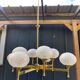 Lustre doré 8 globes vintage 1970