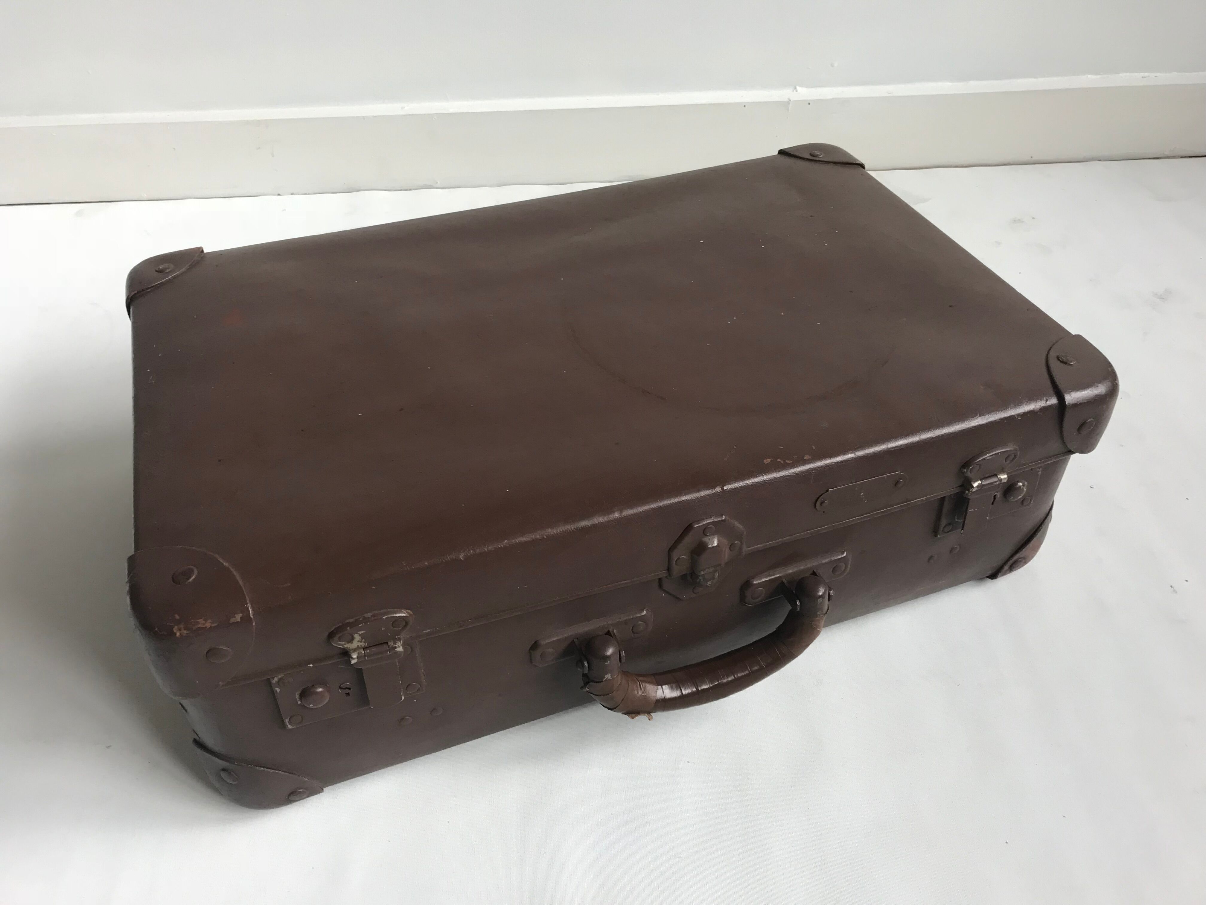 Vintage suitcase Brown