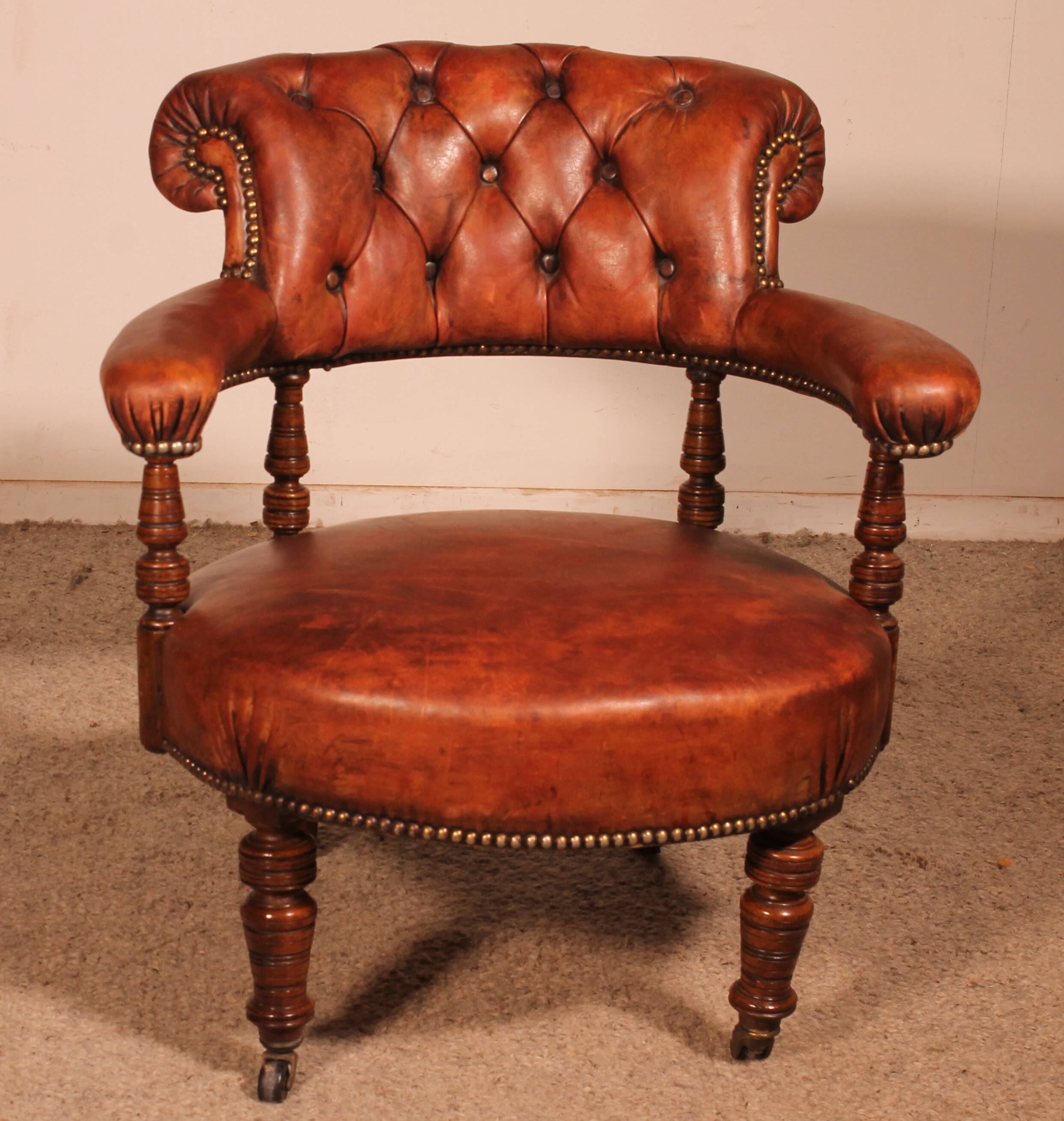 small shepherdess or armchair in mahogany and cognac leather - 19th century