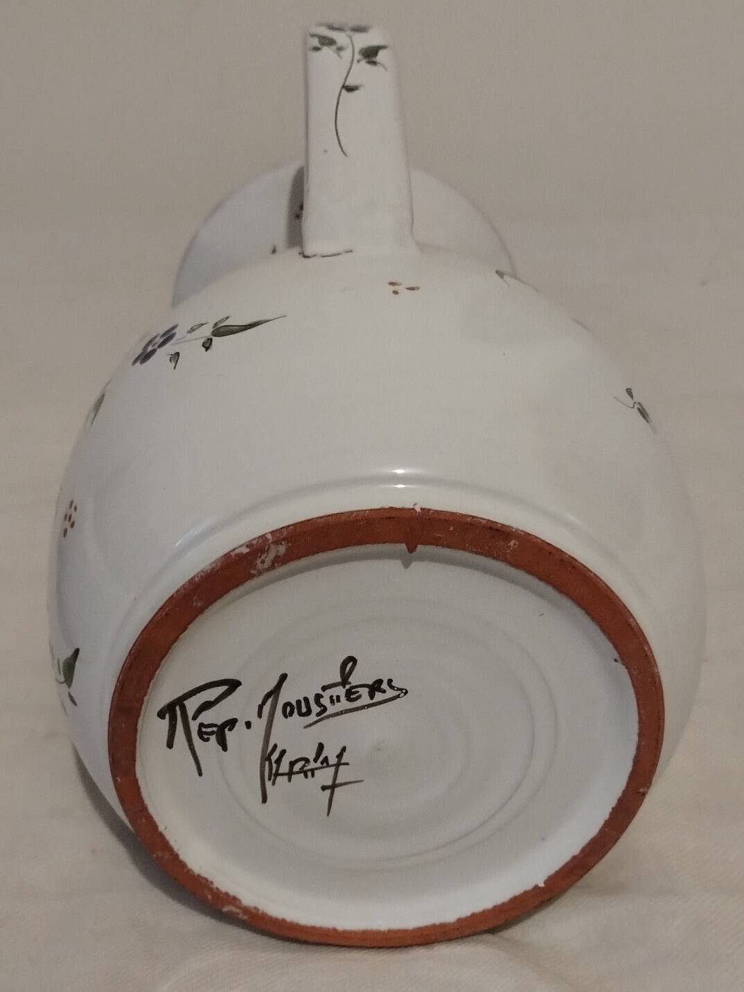 Moustiers pitcher and dish