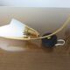 Paire d'appliques en opaline et laiton années 50 60