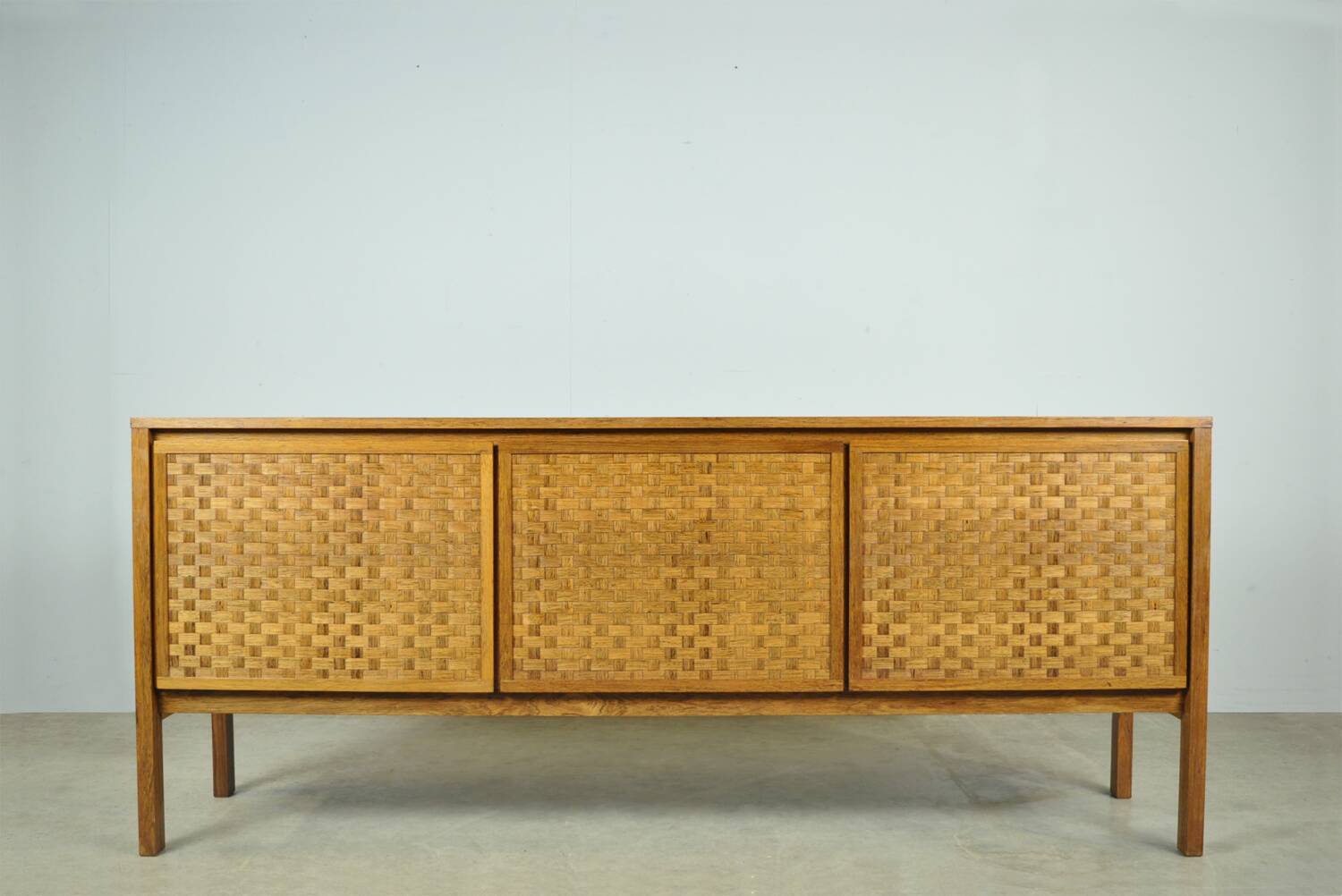 Vintage German Rio sideboard in rosewood, woven finish, Leo Bub, 19