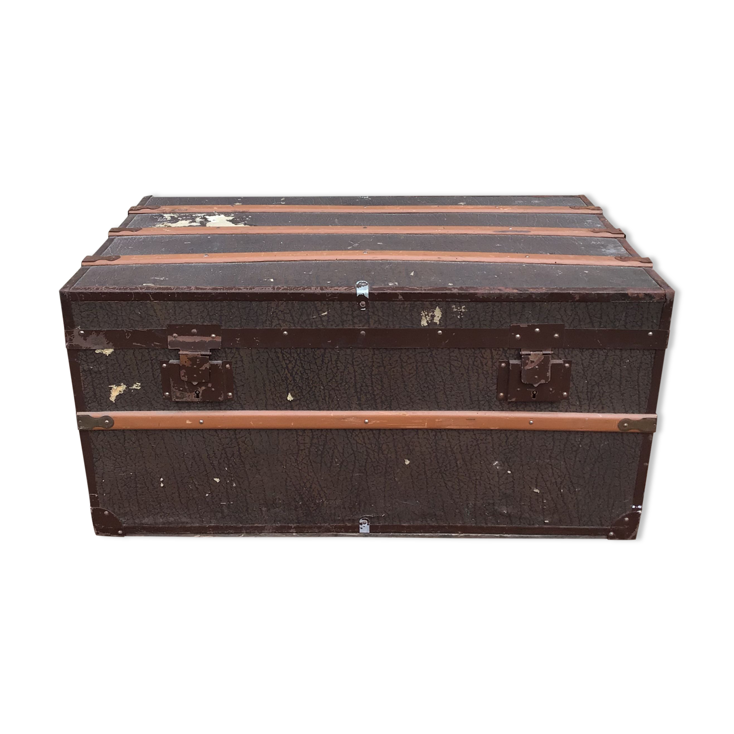 Trunk old wooden chest