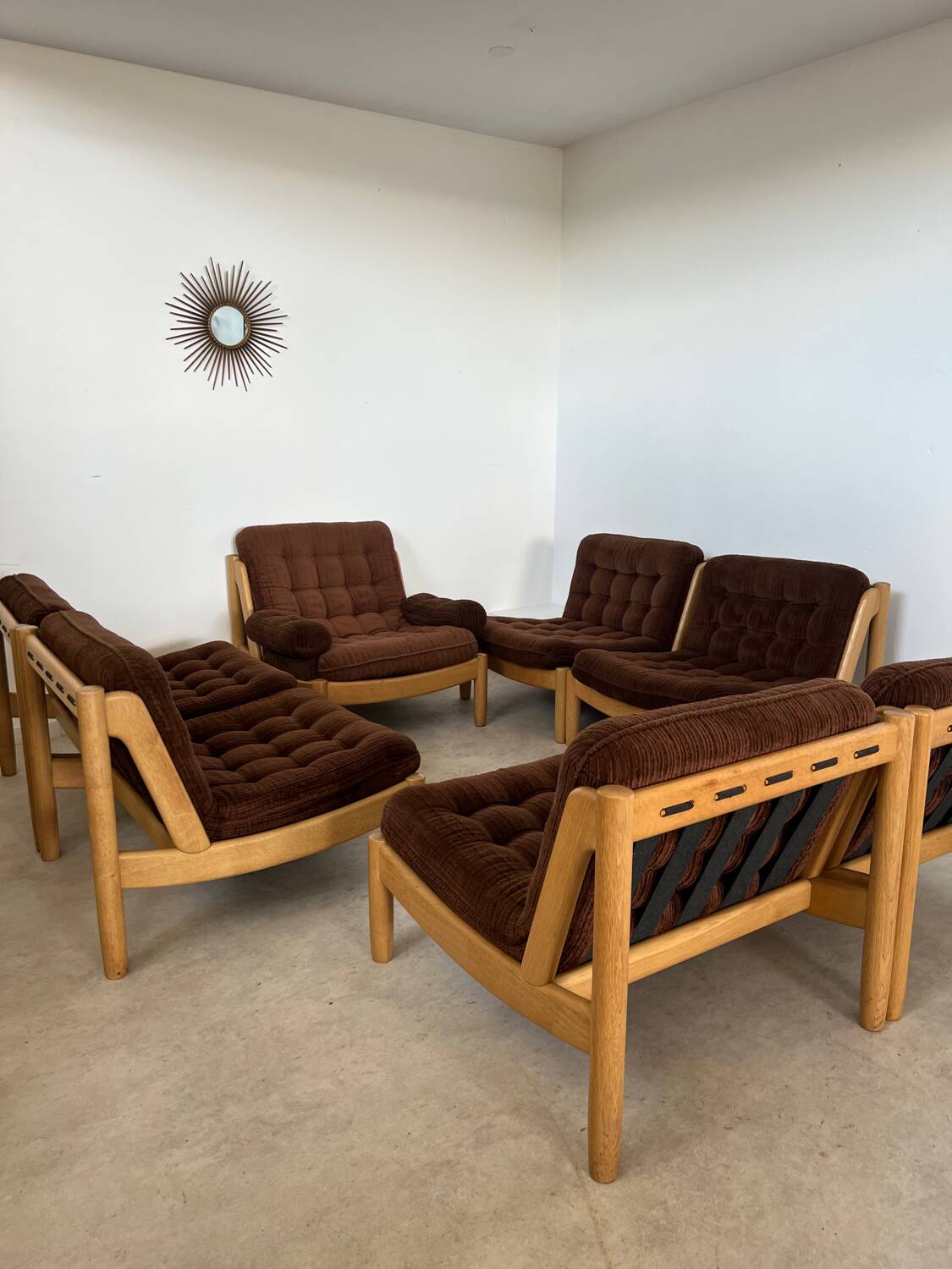 Old modular living room 7 armchairs and vintage Scandinavian design coffee table from the 60s