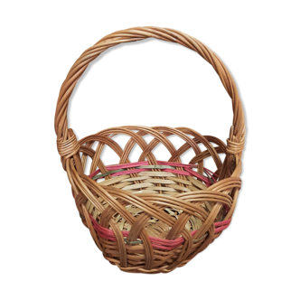 Wicker basket