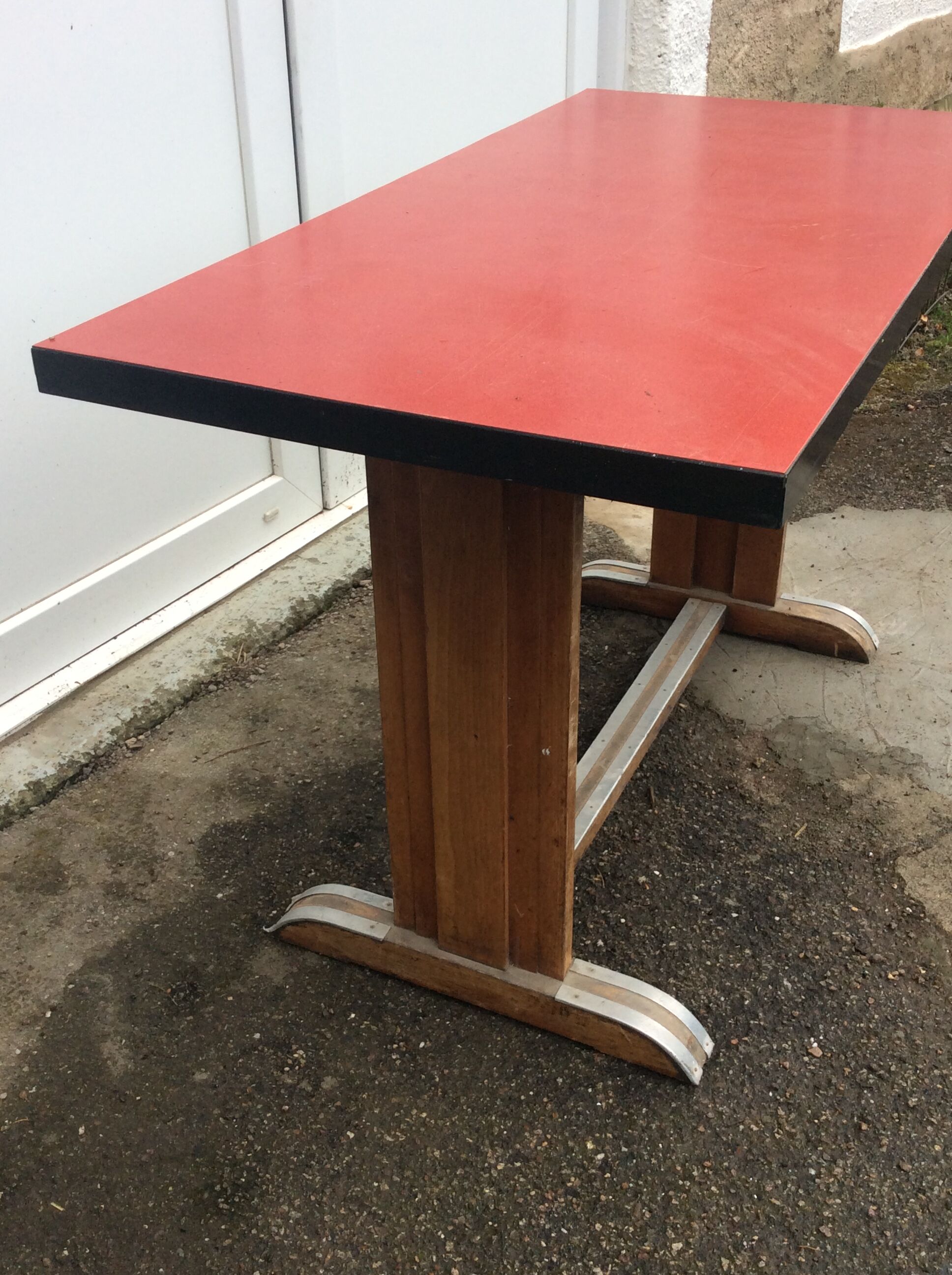 Formica 1950 vintage bistro table
