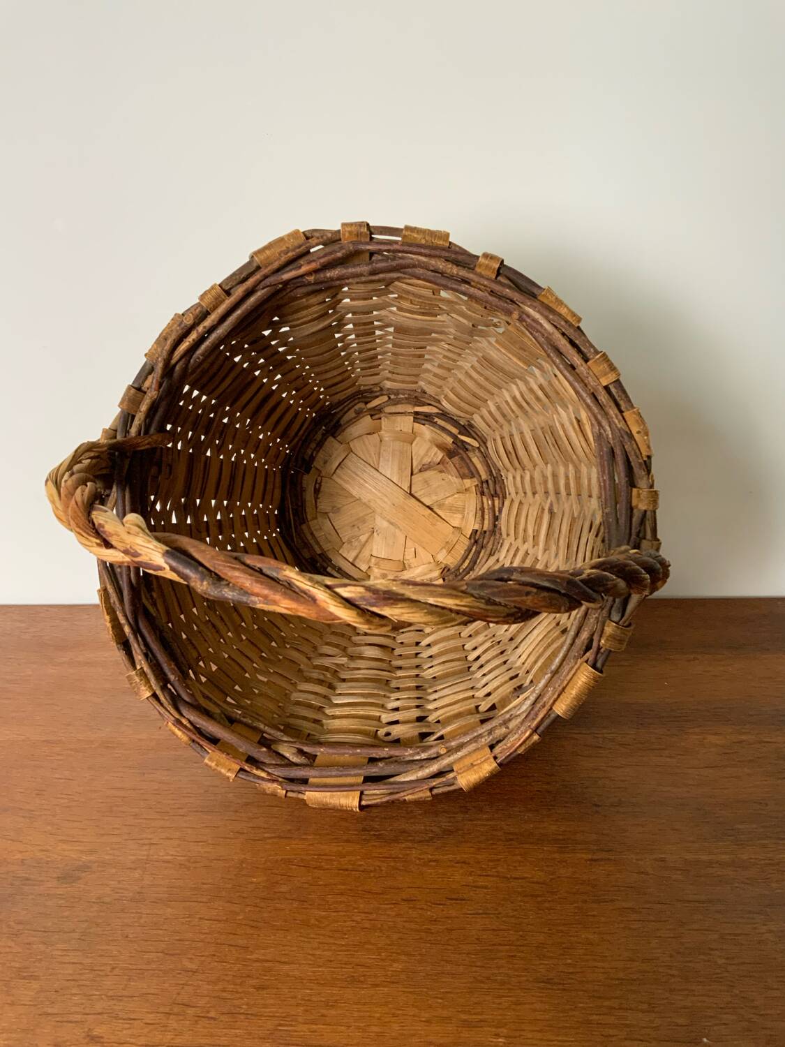 Chestnut basket