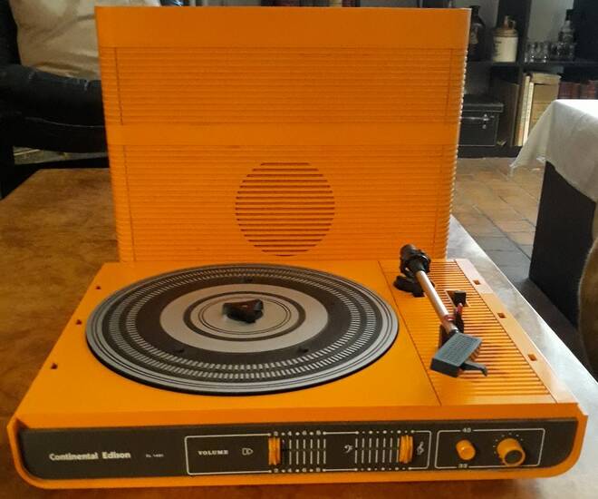 Continental Edison record player - Year 75