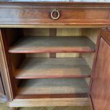 Meuble d’appui Louis XVI en bois précieux, marbre et vitrine – Haentgès Frè