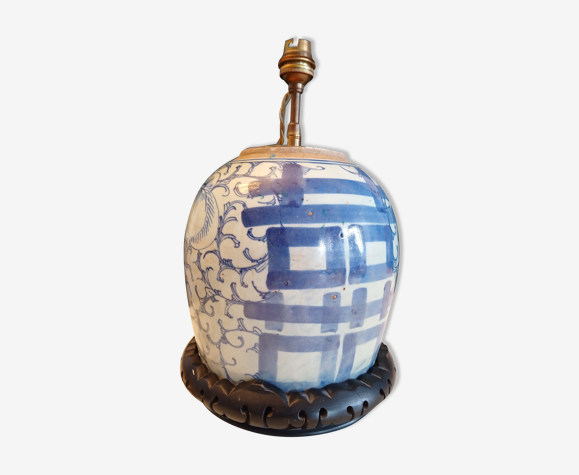 Ceramic lamp foot