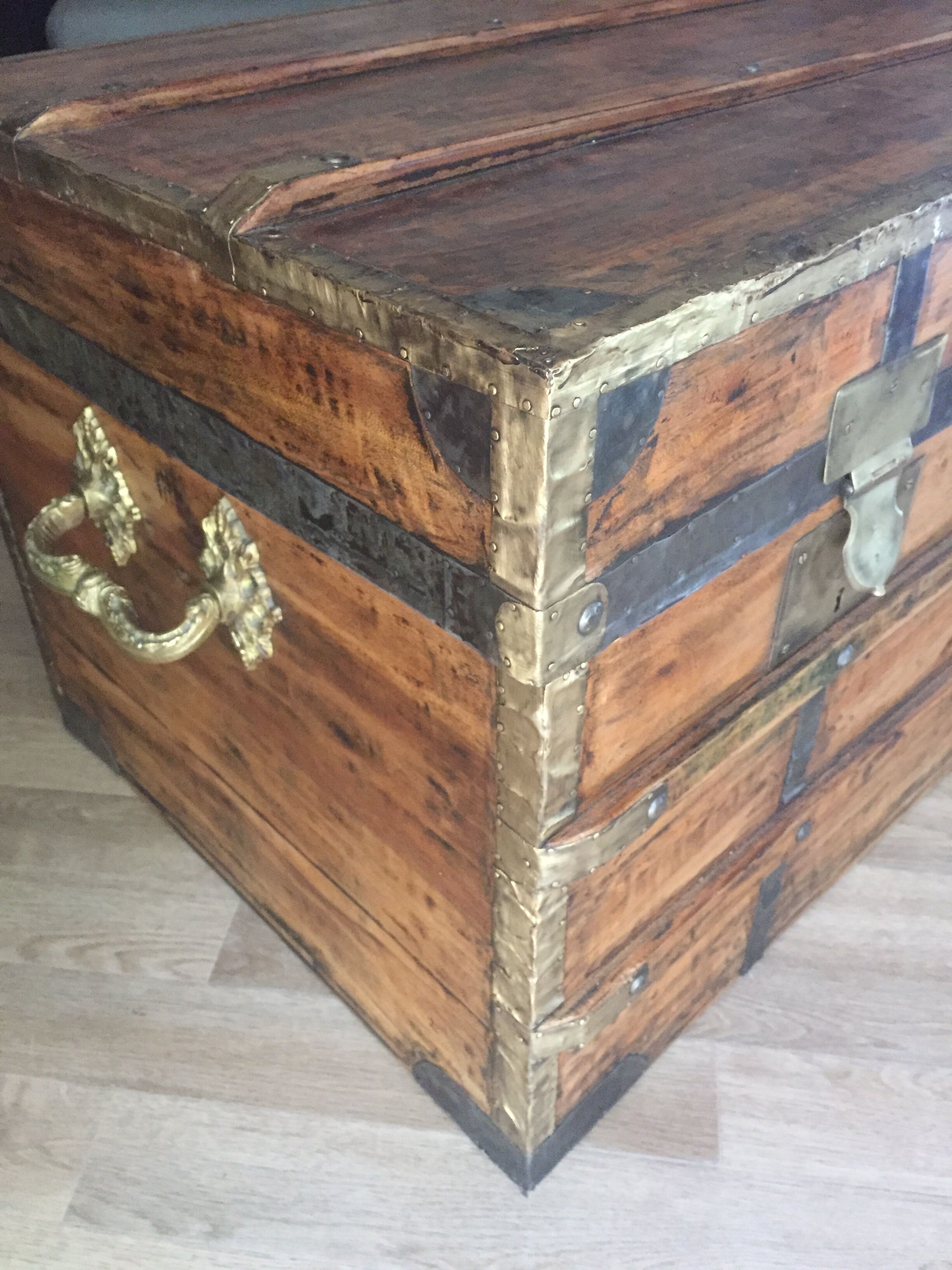 Old trunk in camphier and brass