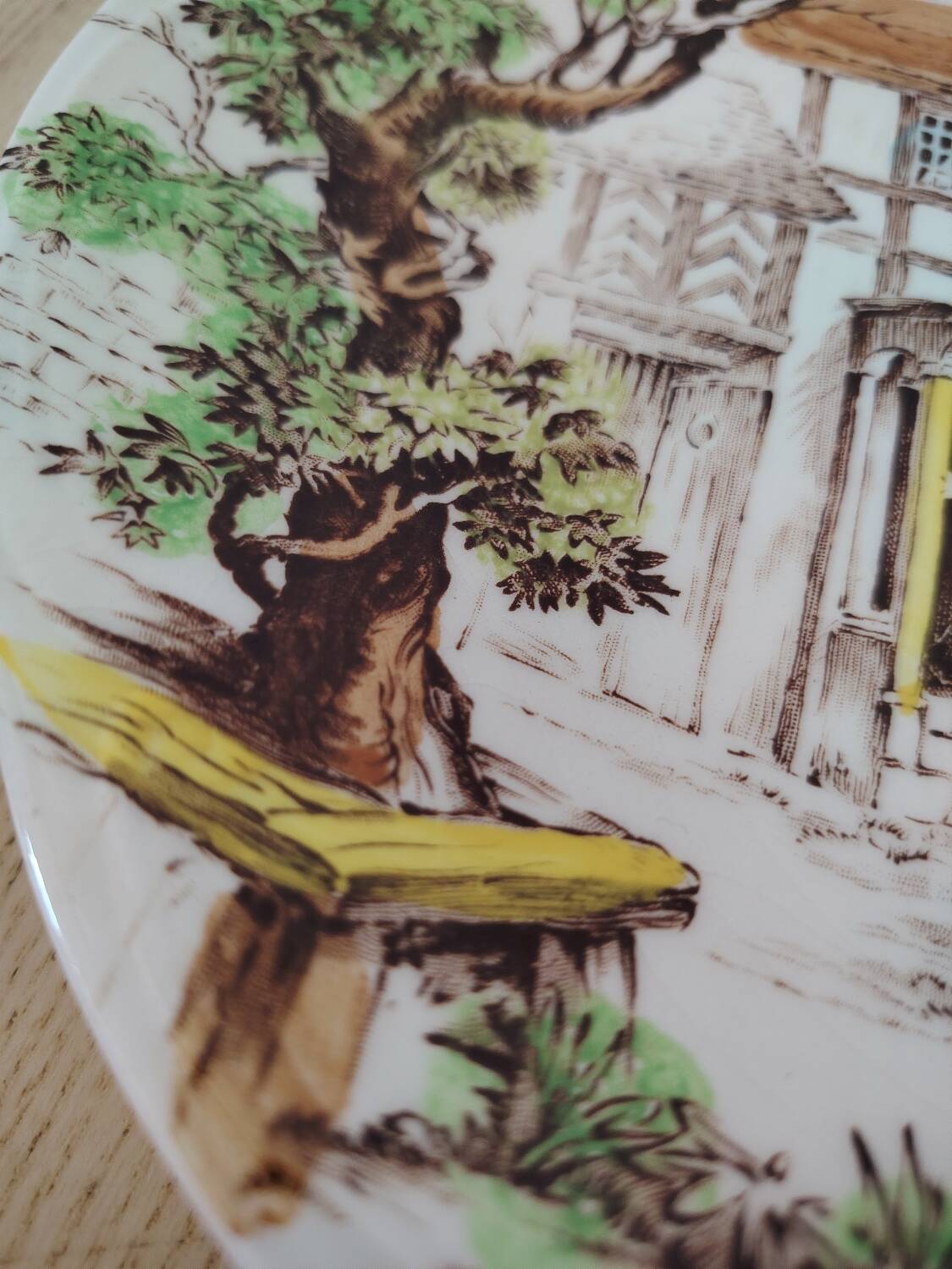 Gien Ludlow plate, hunting scene