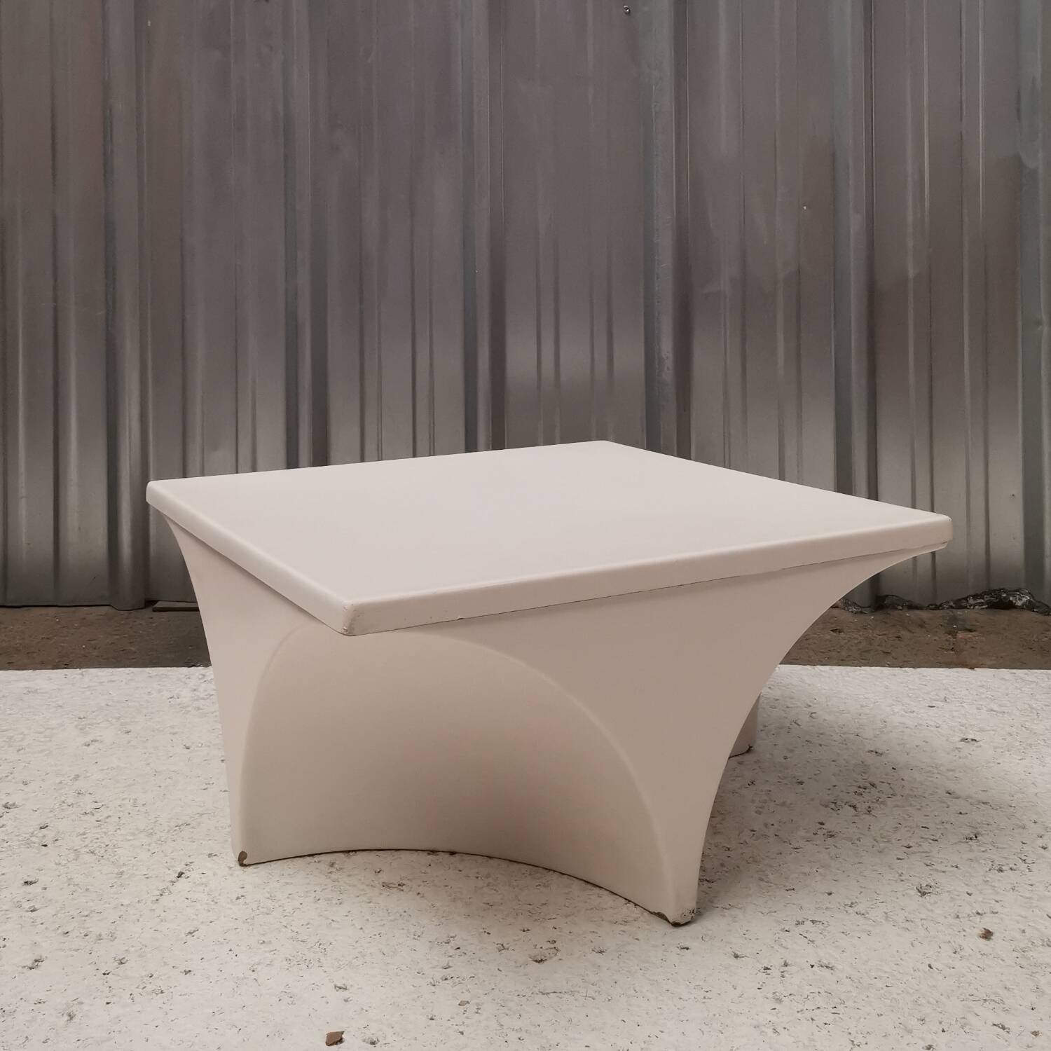 Quadrix coffee table, fibreglass, Alain Carré, Les Plastiques de Bourgogne