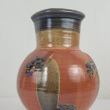 Stoneware vase from the Blanot pottery (Mireille Dailer and Noël Delair)