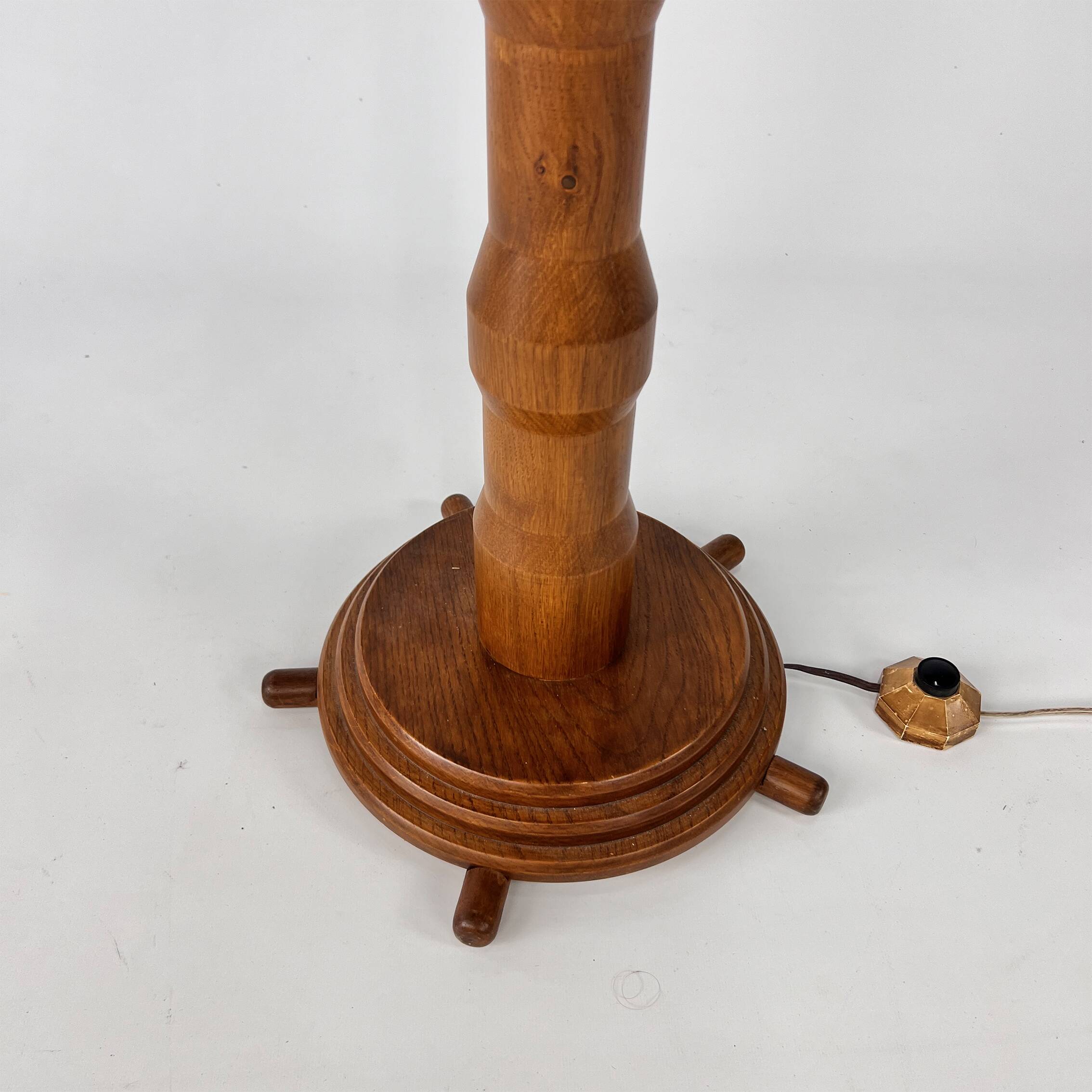French Modernist Oak Floorlamp, 1960s