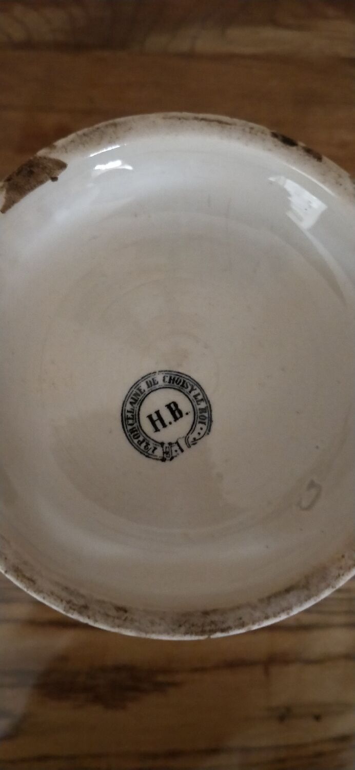 Porcelain jam jar from Choisy le roi