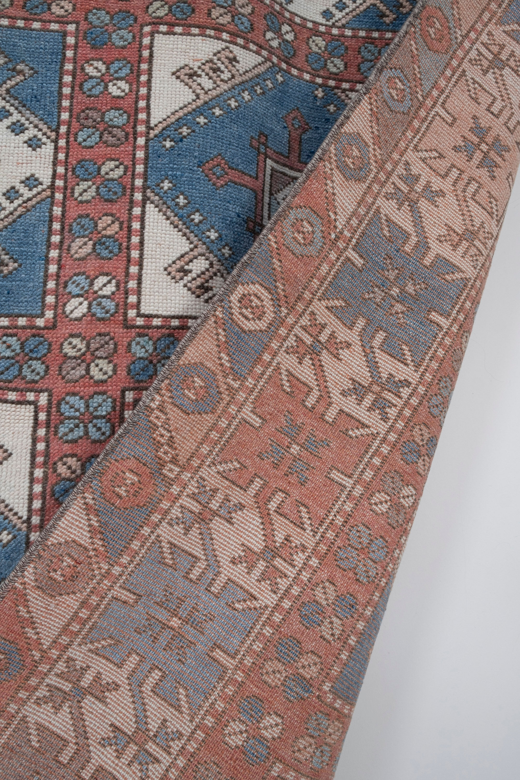 Vintage Turkish Oushak Rug 143 x 213 cm