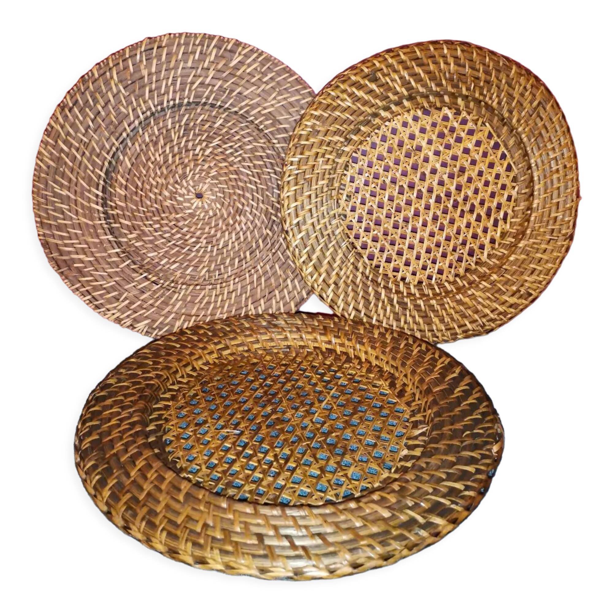 Rattan underplate