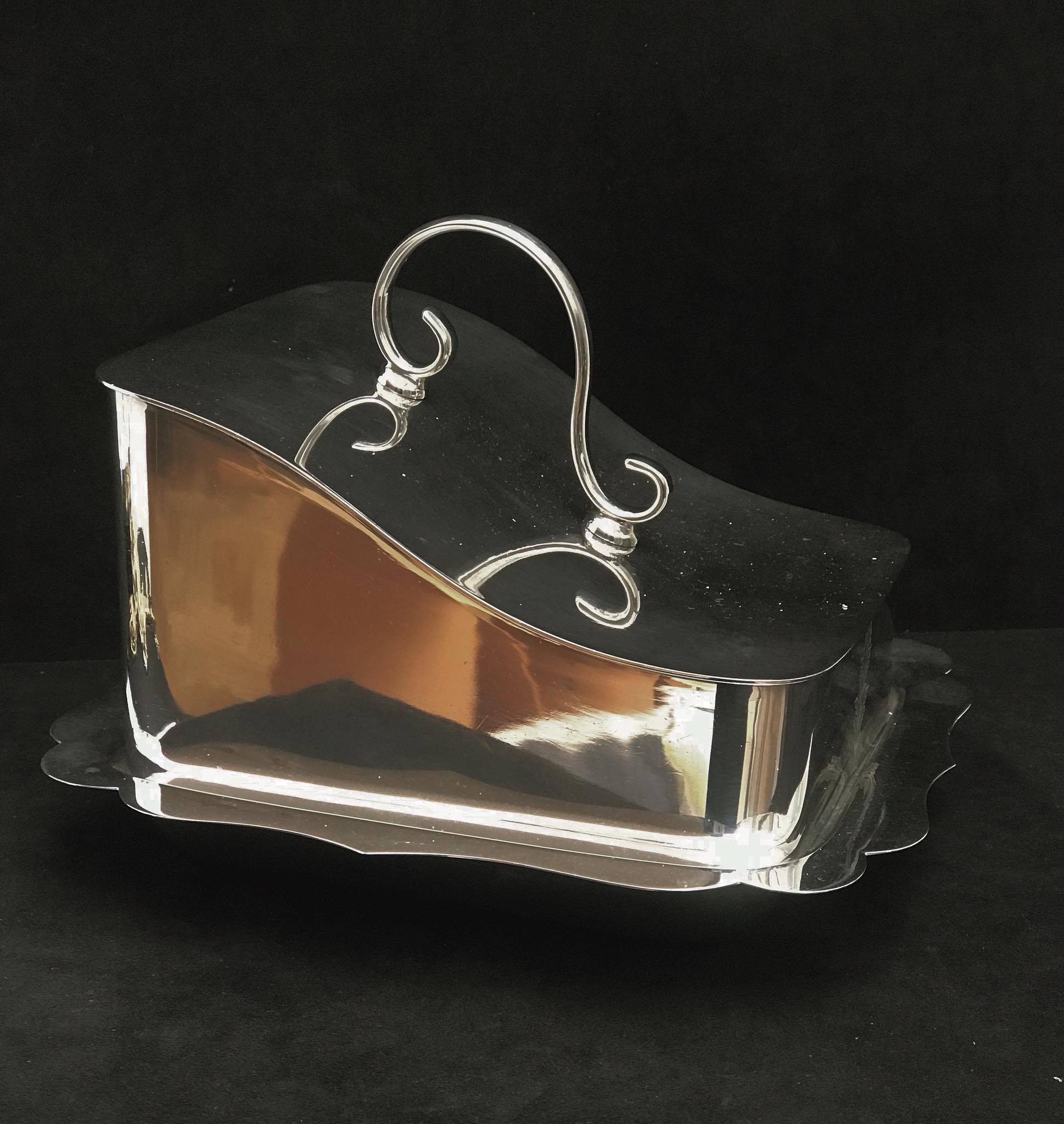 Butter dish silver plated butter/cheese dish with silver metal lid
