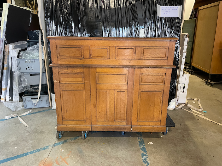 Double box oak cylinder desk early twentieth century (1930/1940)