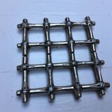 Trivet
