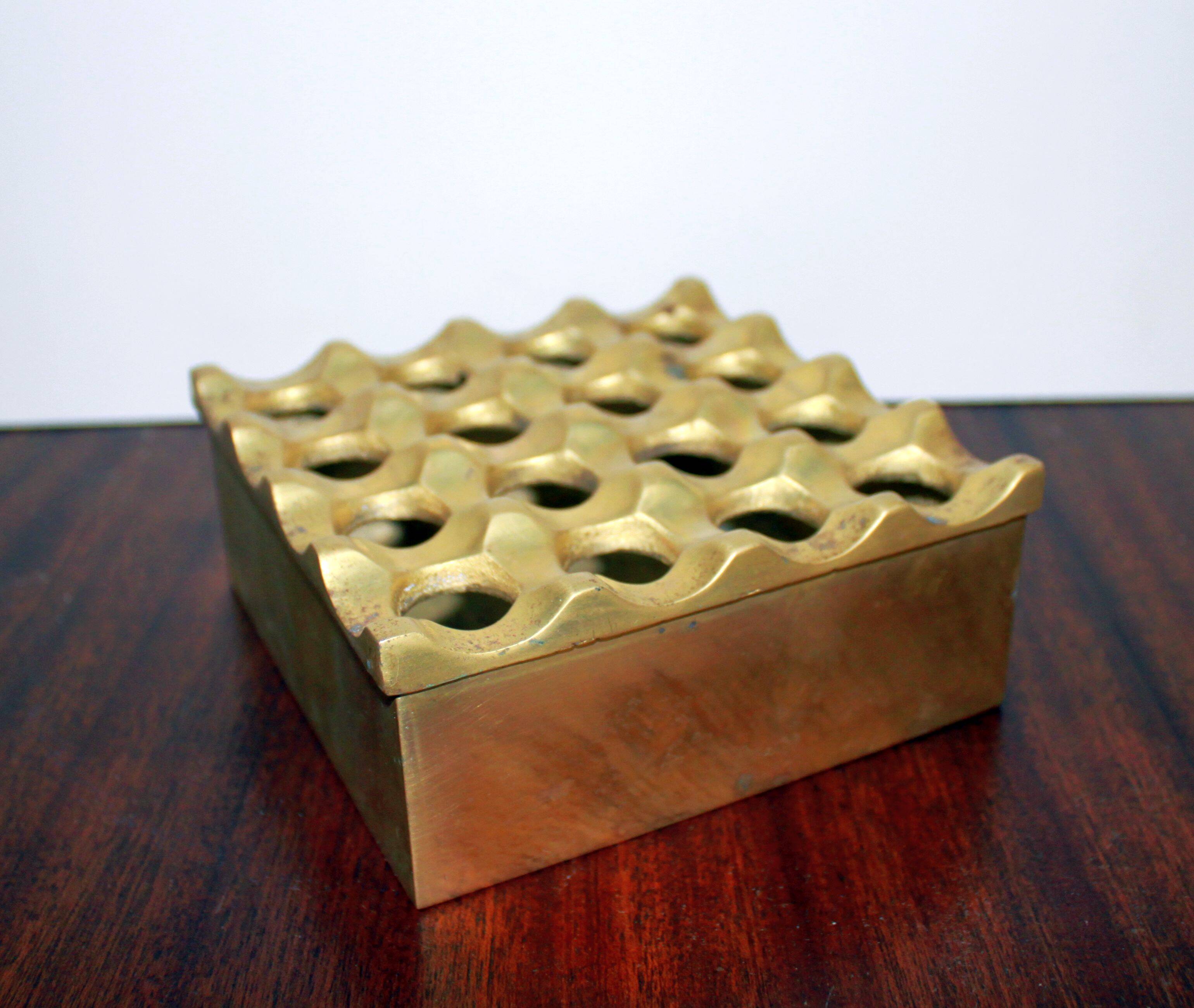 Scandinavian modernist ashtray, 1980.