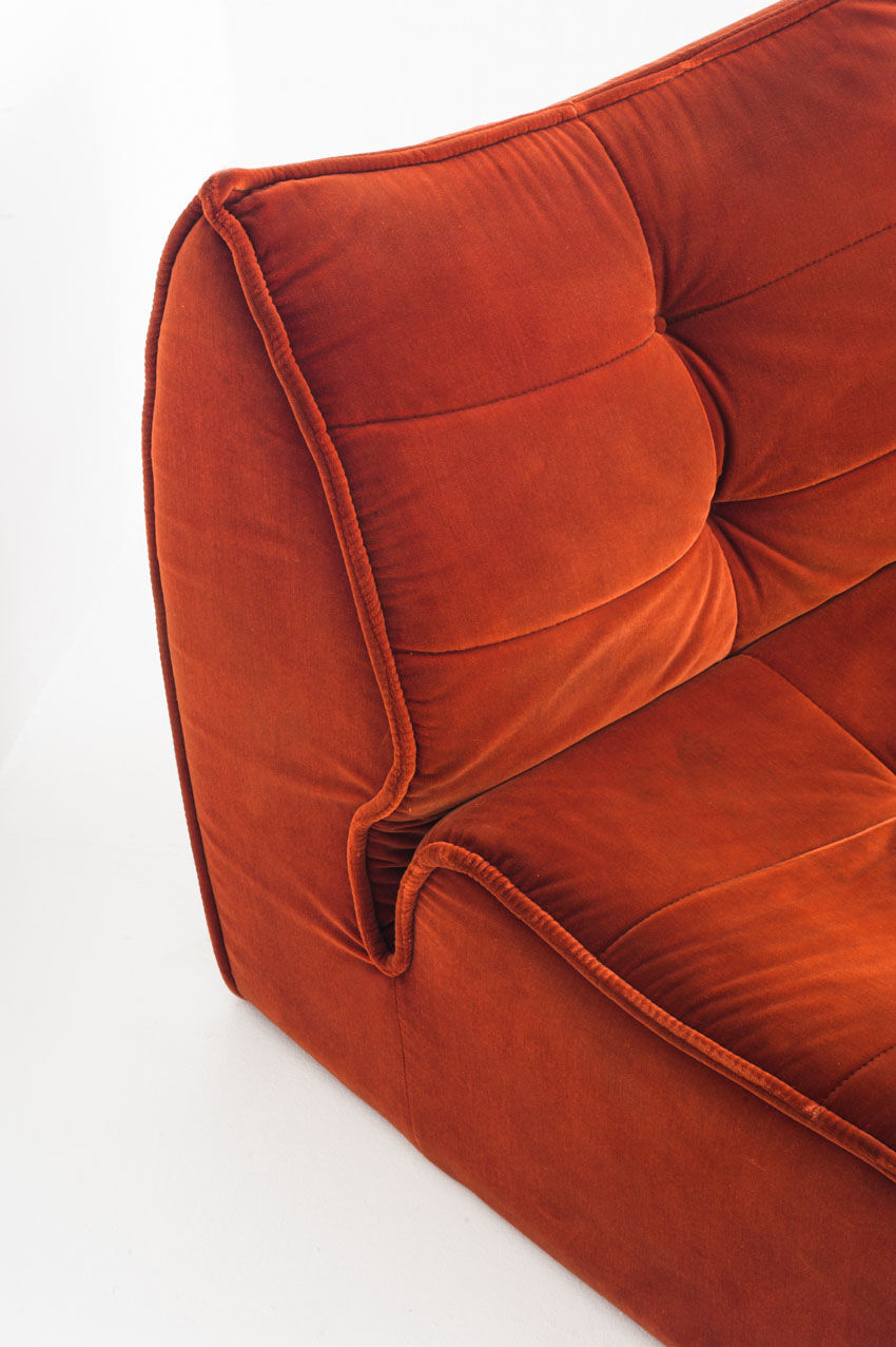 Vintage velvet lounge chair. Distributed by Cinna. France 1980s.