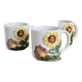 Set of 4 vintage barbotine cups / mugs with polychrome sunflower pattern