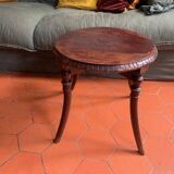 Table basse ronde  en bois gravé, tourné, fin XIXème