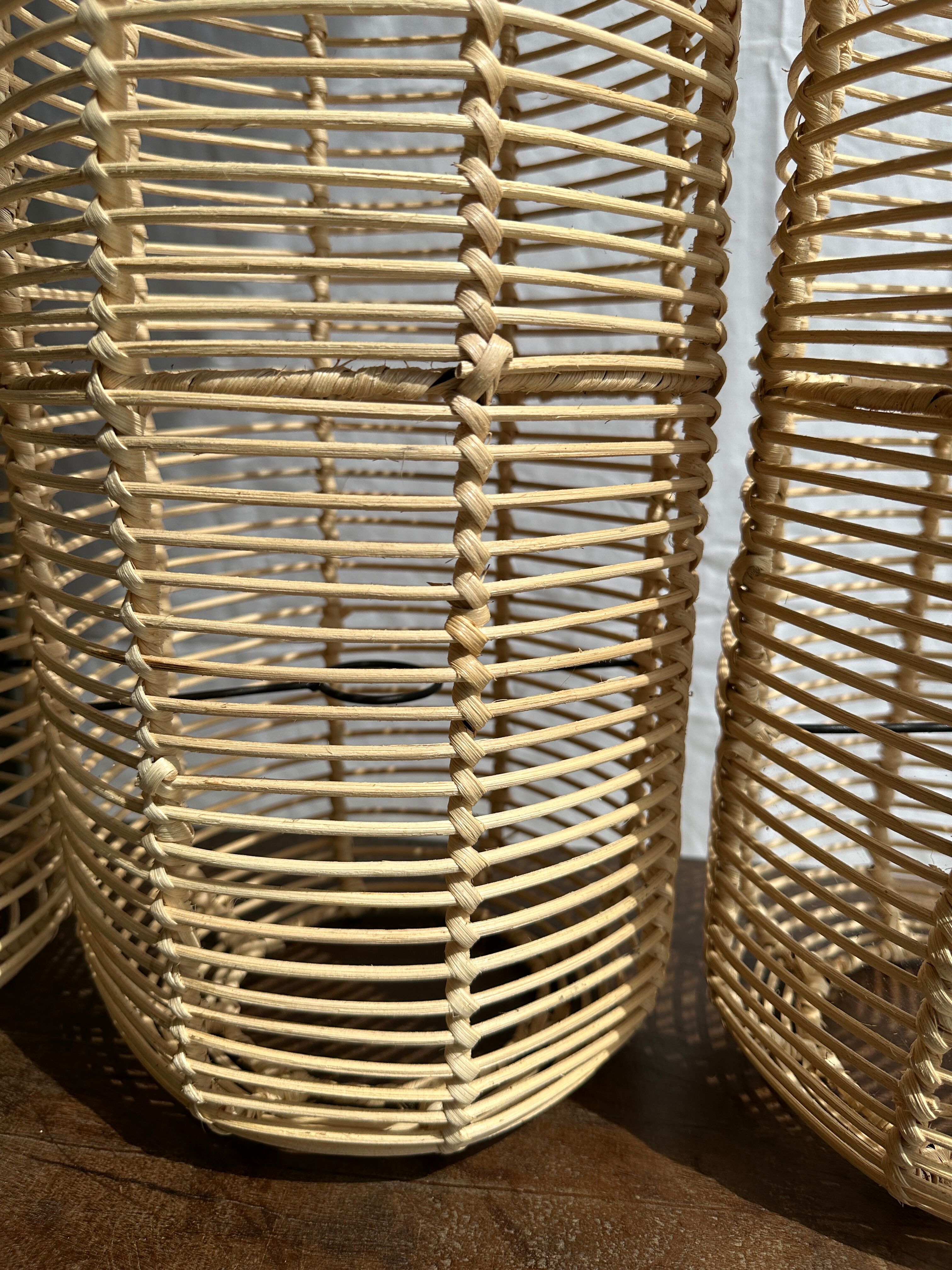 Large lantern-shaped rattan pendant lamp H50 D24