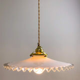 Opaline suspension with two-sided
