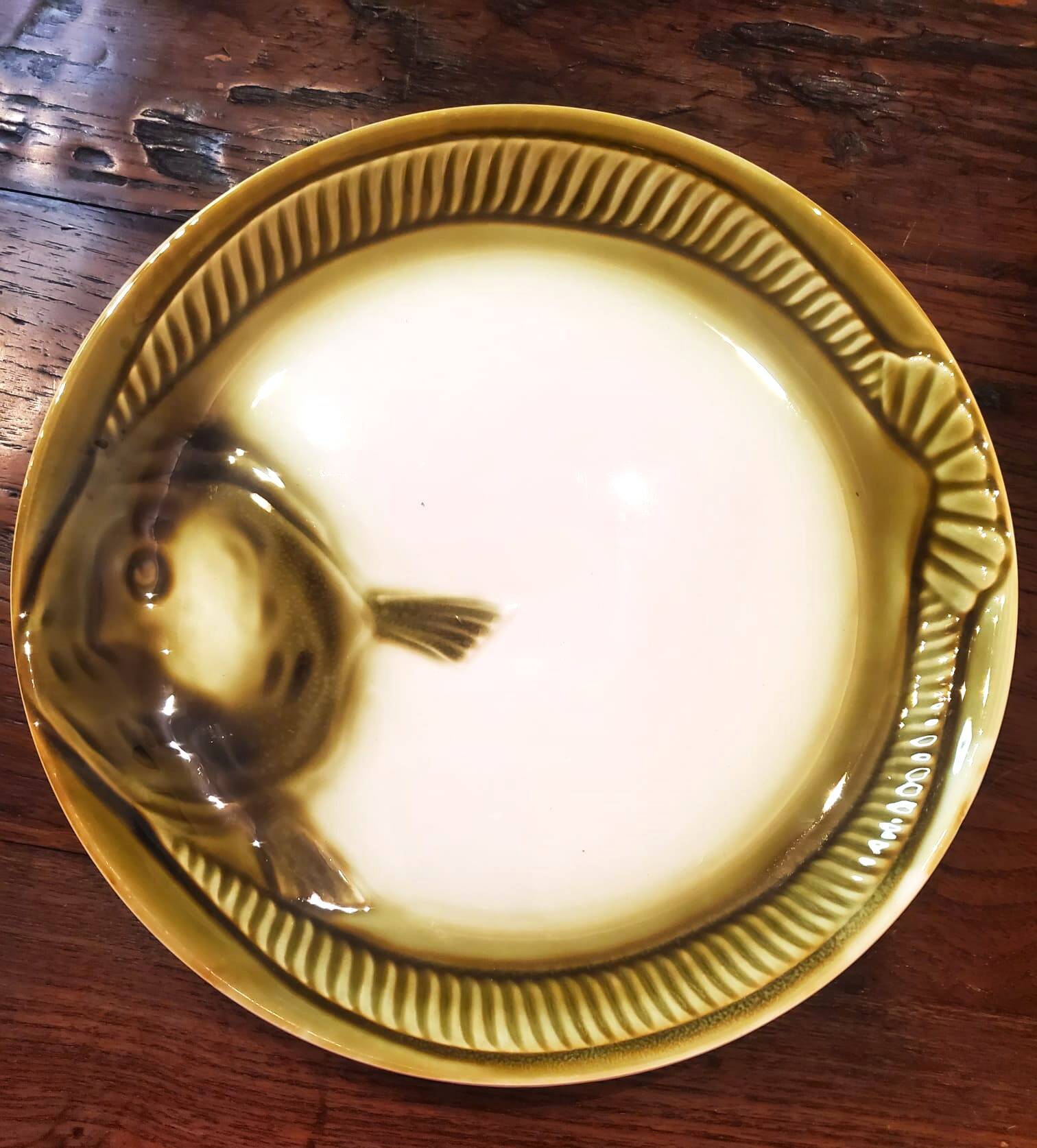 Moulin des Loups fish plates