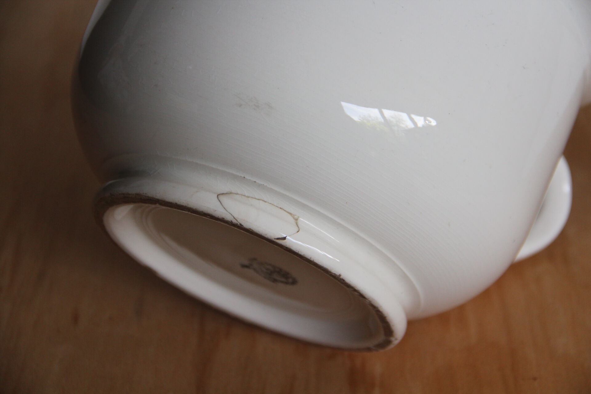 Cache-pot en faïence de Maastricht