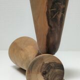 Cinq verres à pied en bois tourné vintage
