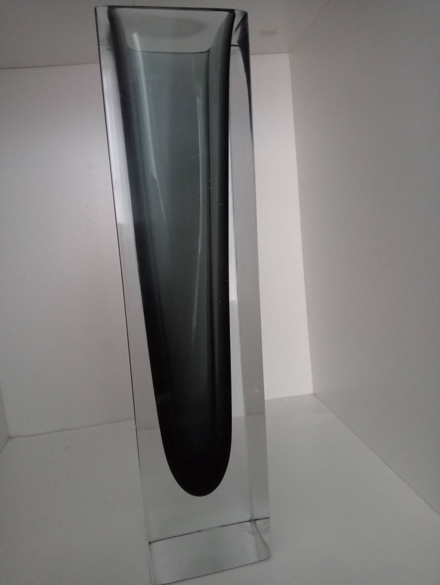 Set of 2 Flavio Poli vases
