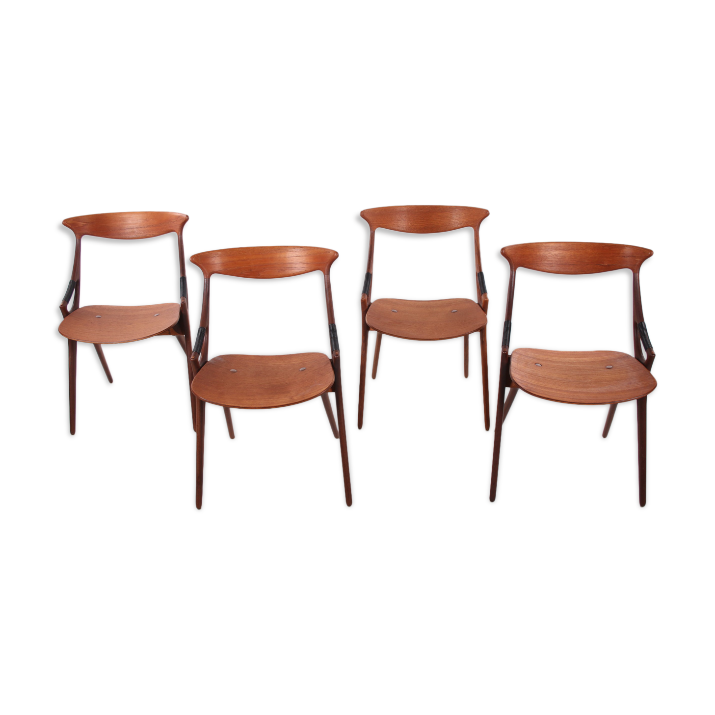 Set of 4 teak chairs model 17, Arne Hovmand Olsen for Mogens Kold, 1950s